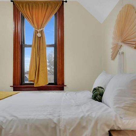 شقة Golden Gem In Heart Of East Rock Quiet 3Br Near Dt And Yale نيو هافن المظهر الخارجي الصورة