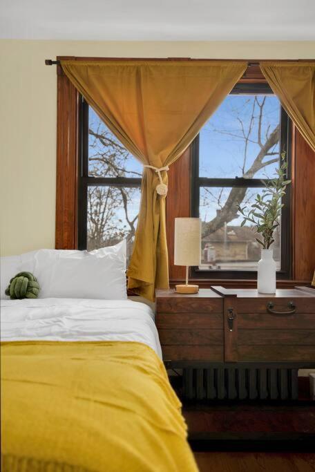 شقة Golden Gem In Heart Of East Rock Quiet 3Br Near Dt And Yale نيو هافن المظهر الخارجي الصورة