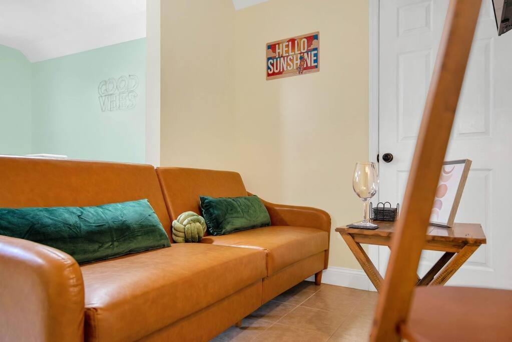شقة Golden Gem In Heart Of East Rock Quiet 3Br Near Dt And Yale نيو هافن المظهر الخارجي الصورة